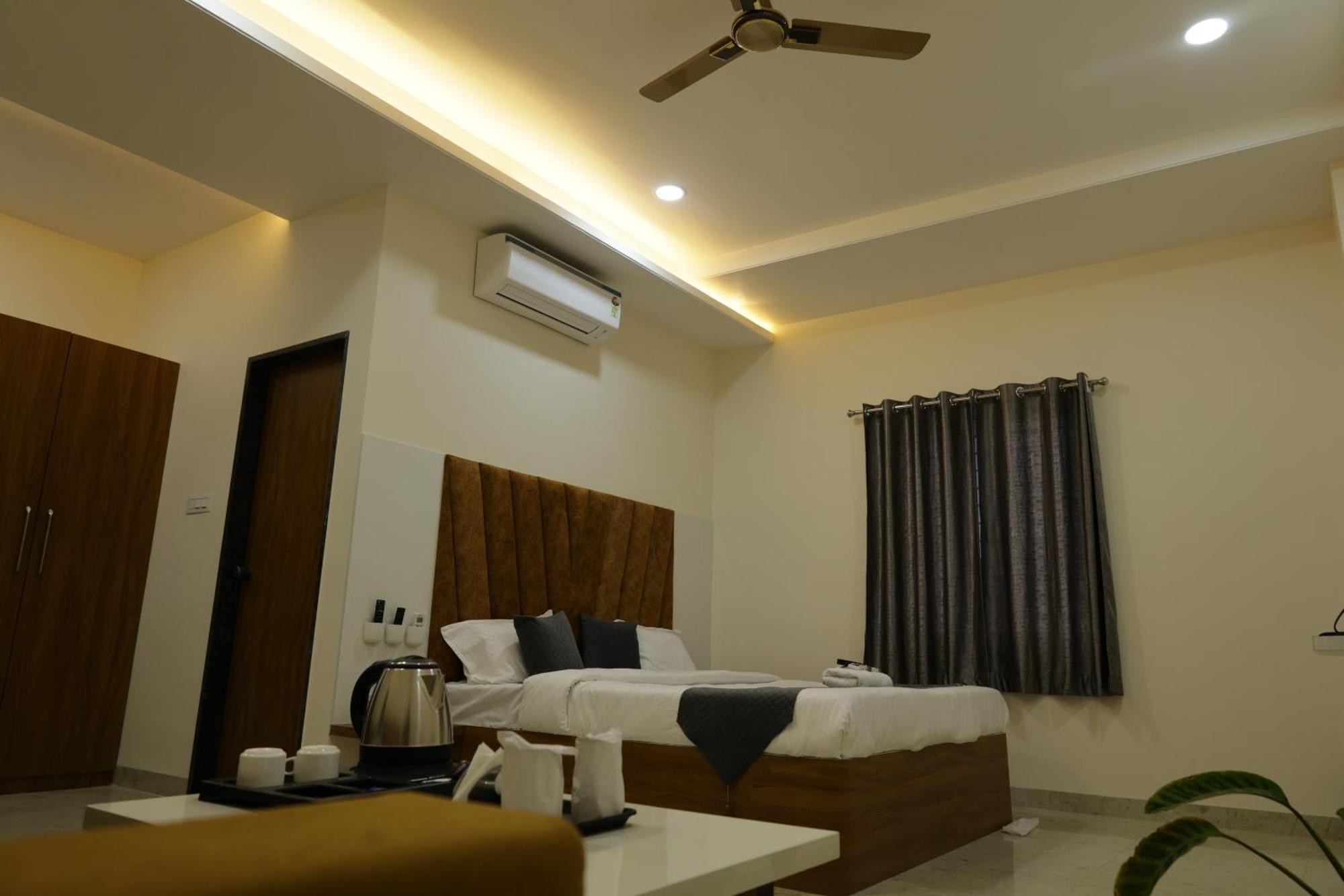 Hotel The Prime Land Hoshangabad 外观 照片